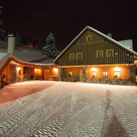 Residence Buffalo Špindlerŭv Mlýn Habitación foto
