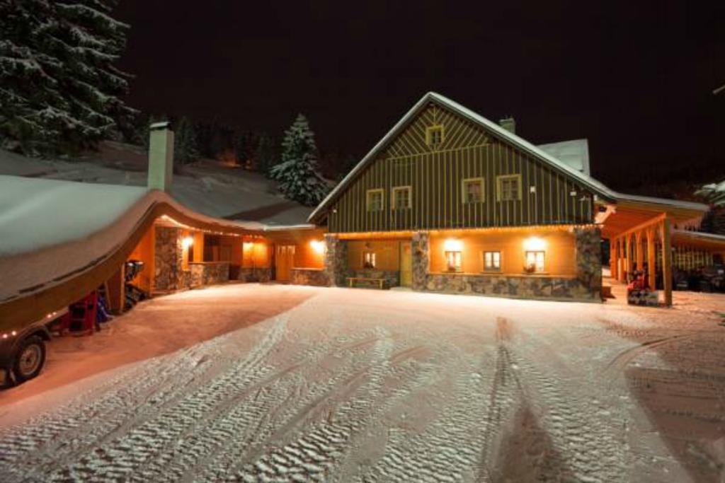 Residence Buffalo Špindlerŭv Mlýn Habitación foto